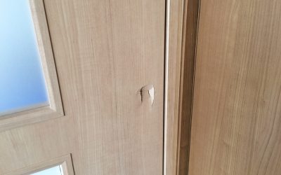 室内ドア穴キズ　 No.170329