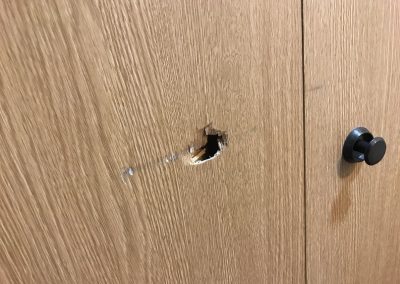 室内クロゼット扉 穴キズ リペア補修　No.BA200417