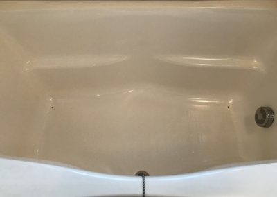 FRP浴槽 欠けキズ･穴破損部　リペア補修　No.BA210318