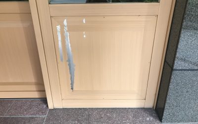 マンション玄関エントランス扉 表面剥がれリペア塗装再生 No.BA200924