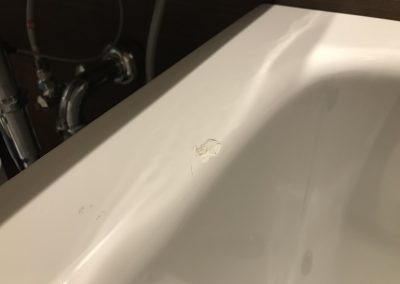 ユニットバスFRP浴槽 破損キズ リペア補修　No.BA210527