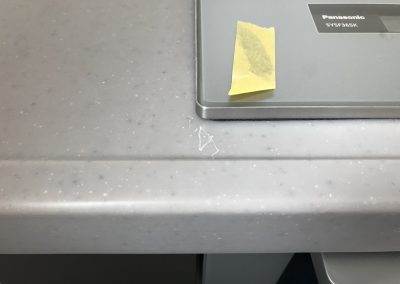 キッチンカウンター（人工大理石製天板）引きキズ リペア補修　No.BA210707