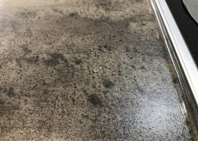 キッチンワークトップ天板（メラミン製）表面剥がれ　リペア補修　BA210819