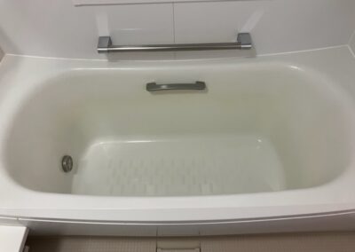 FRP浴槽　入浴剤のシミ　ポリッシング加工・再生コーティング　BA231101