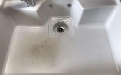 キッチン人工大理石シンク　生活キズ・シミ汚れ沈着　研磨ポリッシング再生　BA230308